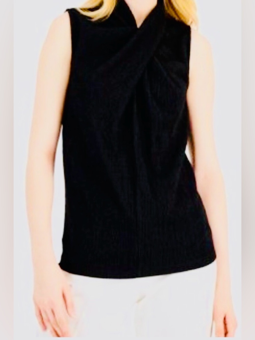 ANNE KLEIN Vintage Chic Black Cross-over neck top. Crepe-like fabric. Size XS.